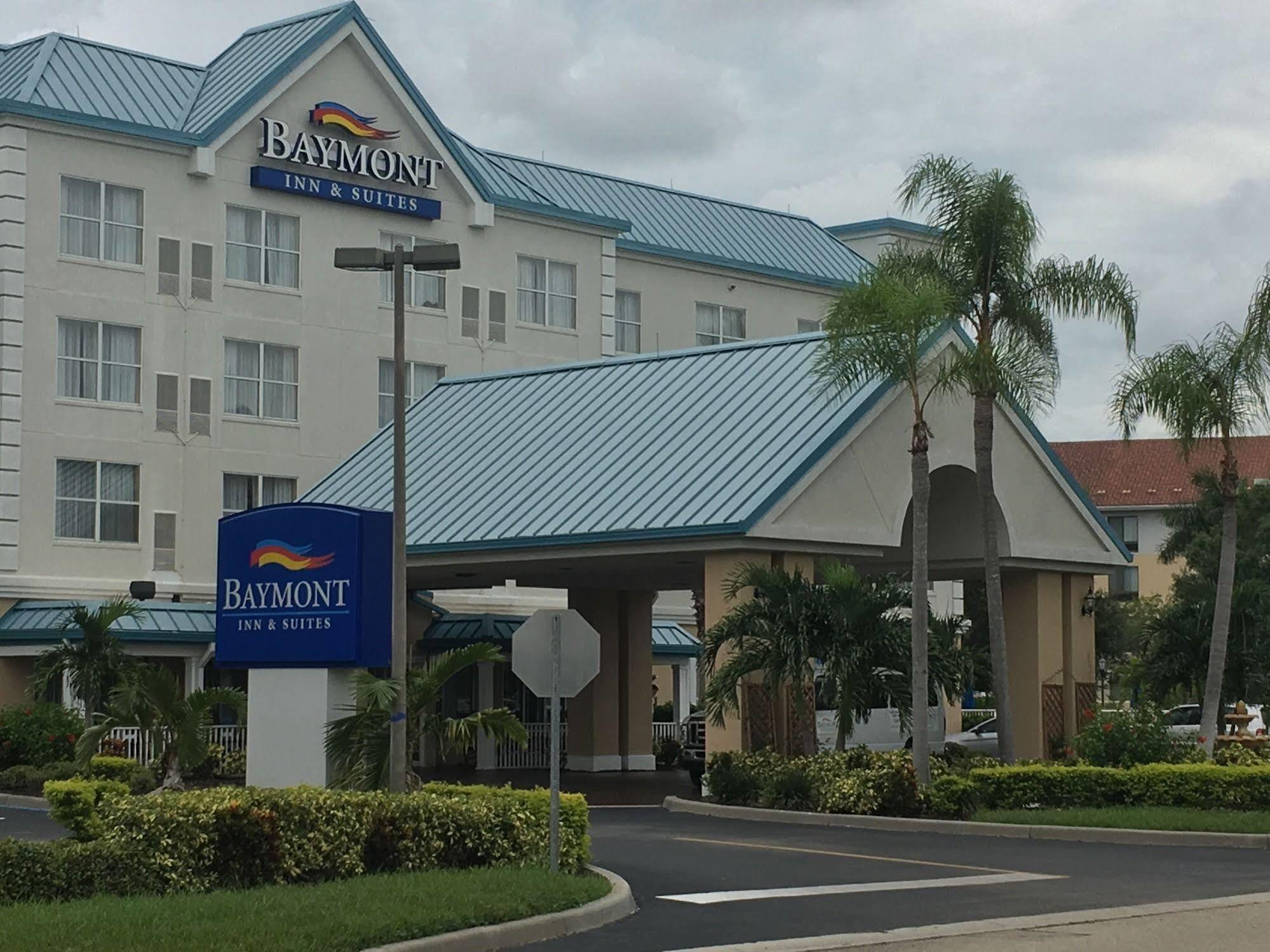 Baymont By Wyndham Fort Myers Airport Extérieur photo