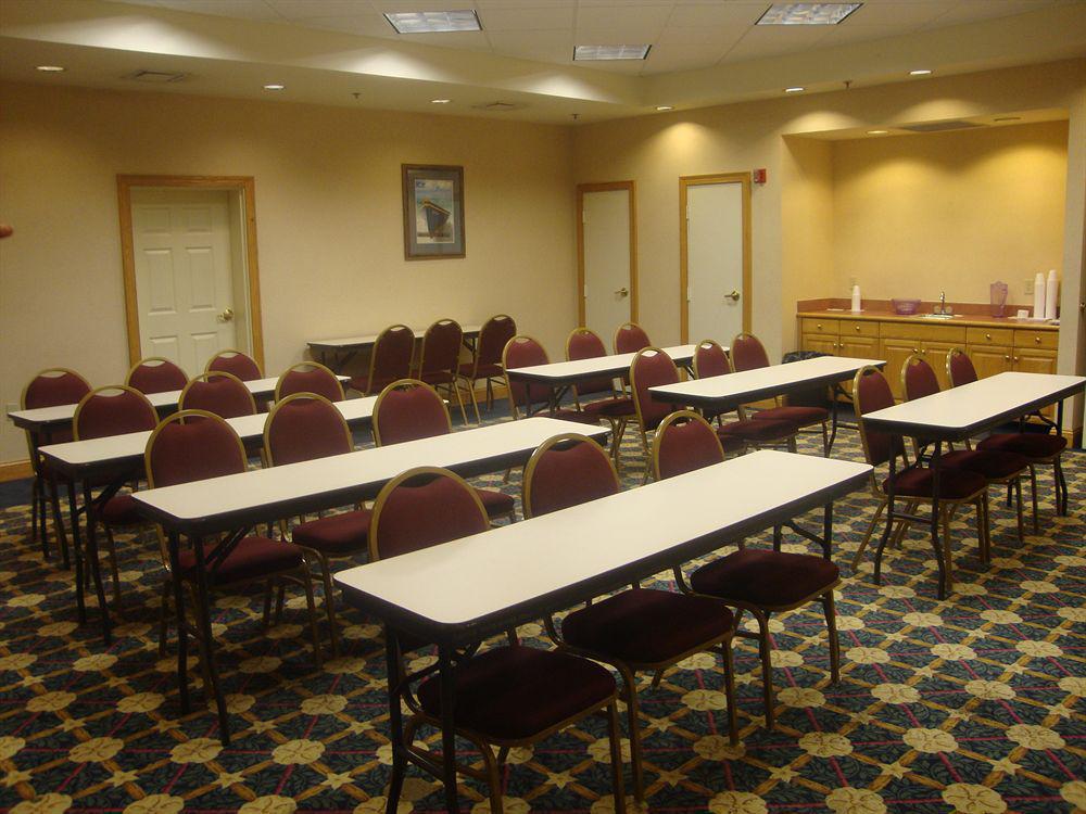 Baymont By Wyndham Fort Myers Airport Extérieur photo